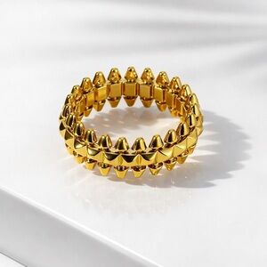 Clash Style Pyramid Ring